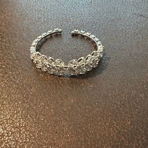 Elegant Silver Crystal Women's Bracelet